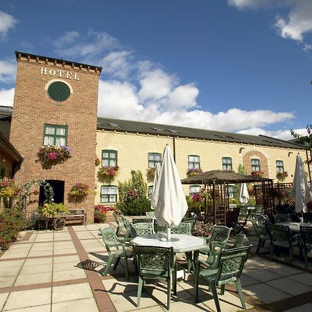Corn Mill Lodge Hotel 리즈 외부 사진