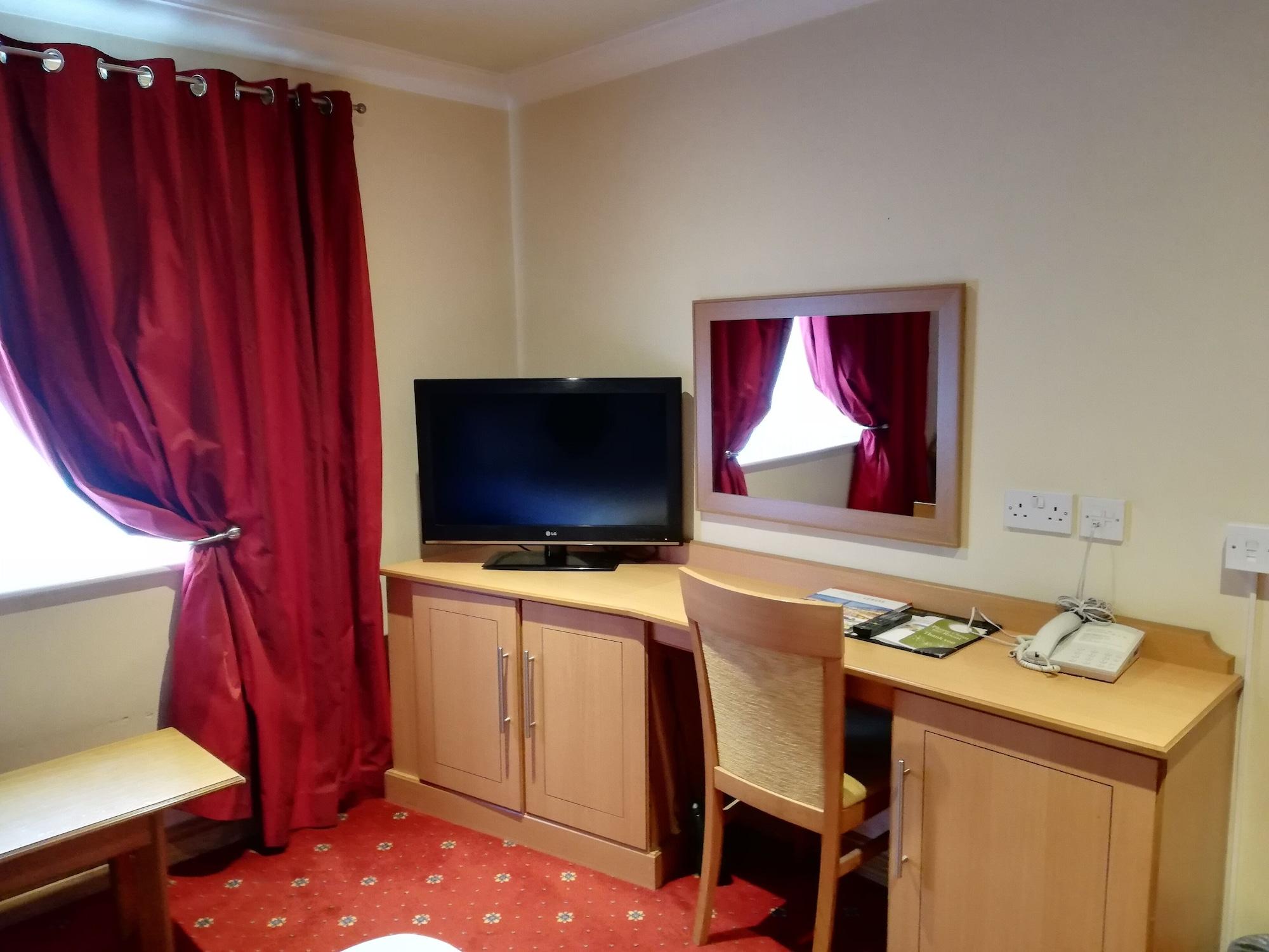 Corn Mill Lodge Hotel 리즈 외부 사진