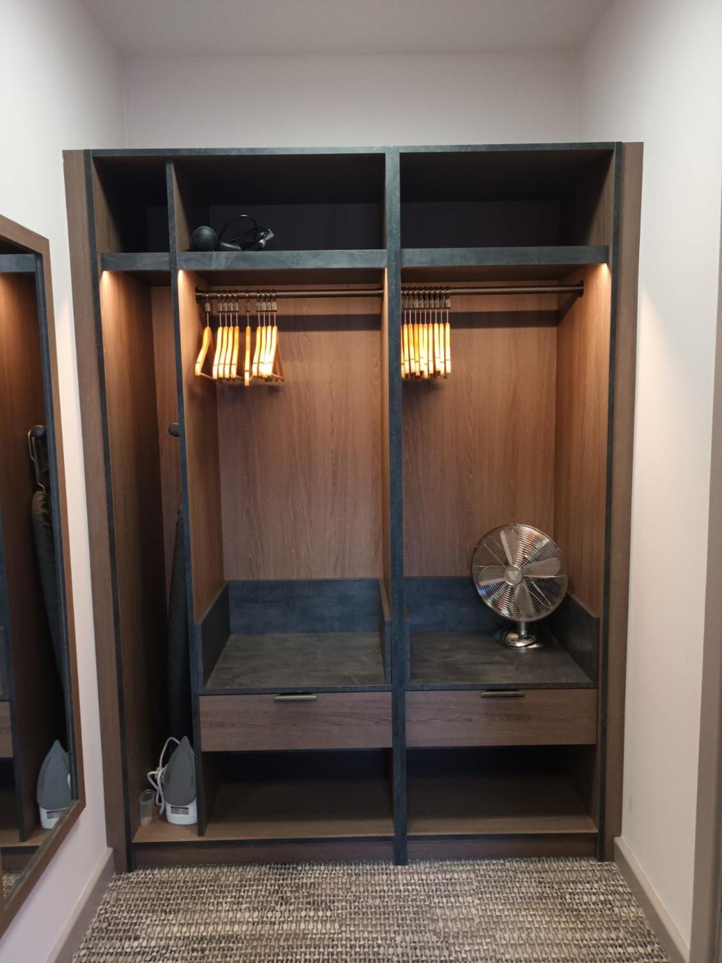 Corn Mill Lodge Hotel 리즈 외부 사진